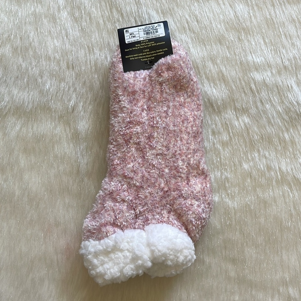 Art Class Pink & White Super Soft Plush Faux Fur Non-Slip Slipper Socks - Picture 6 of 8